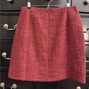 Pink tweed skirt